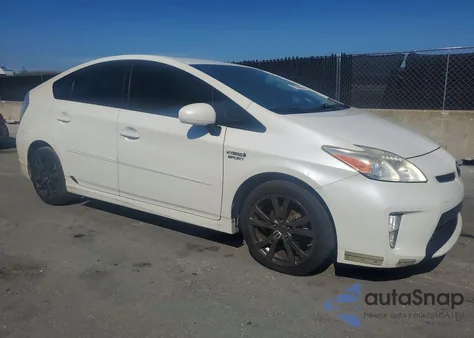 2013 Toyota Prius z USA, uszkodzony, nr VIN JTDKN3DU4D5598756
